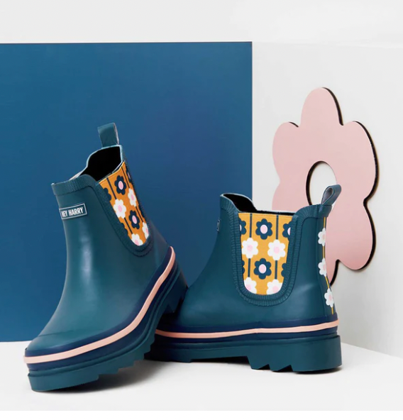 Funky chelsea boots discount