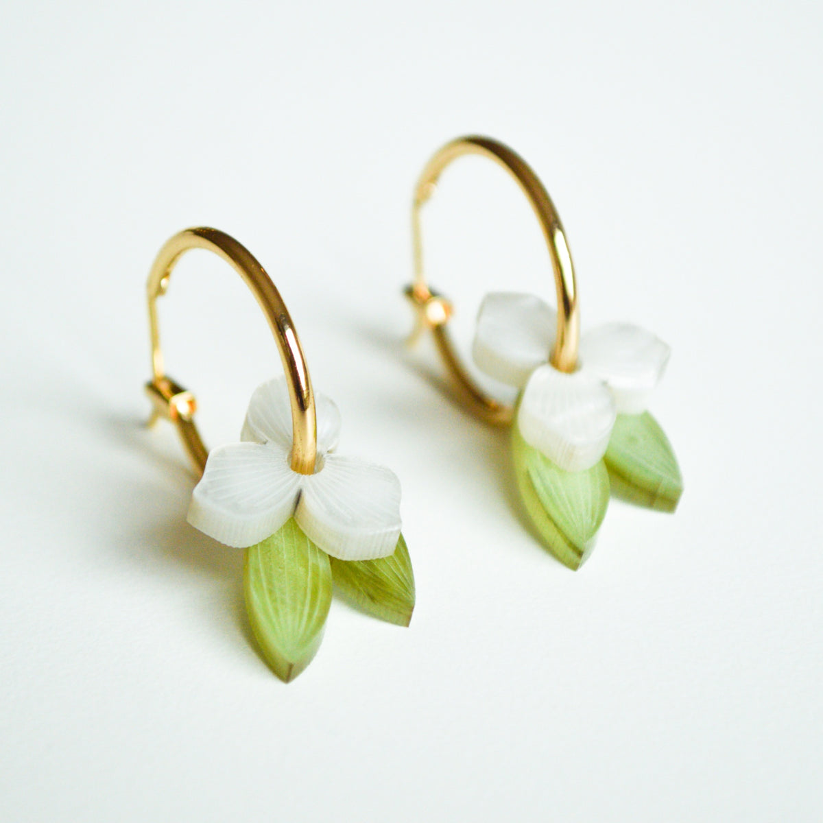 Meadow - Pearl Earrings