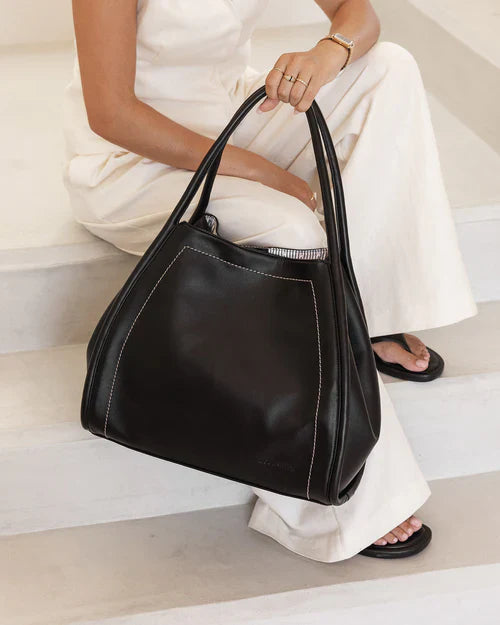 Sutton Shoulder Bag