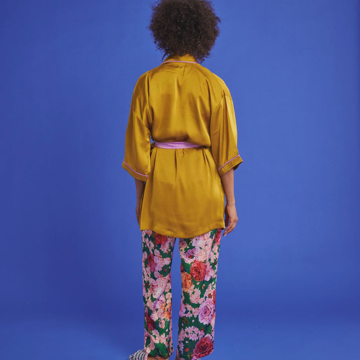 Vavavoom Satin Robe – Lilly Cooper
